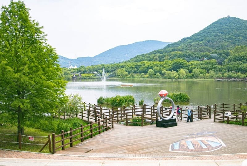 Công viên Incheon Grand xanh mát