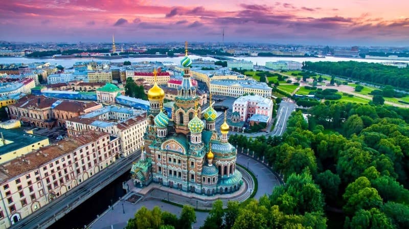 Thành phố St Petersburg hoa lệ 