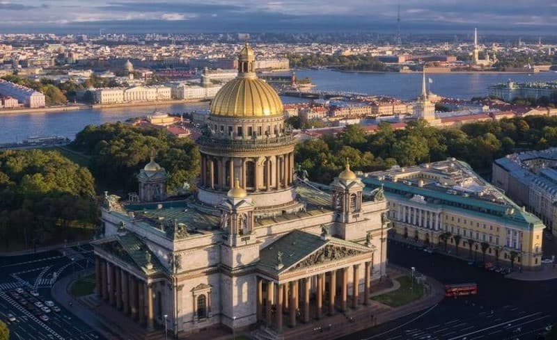Nhà thờ Thánh Issac ở Saint Petersburg