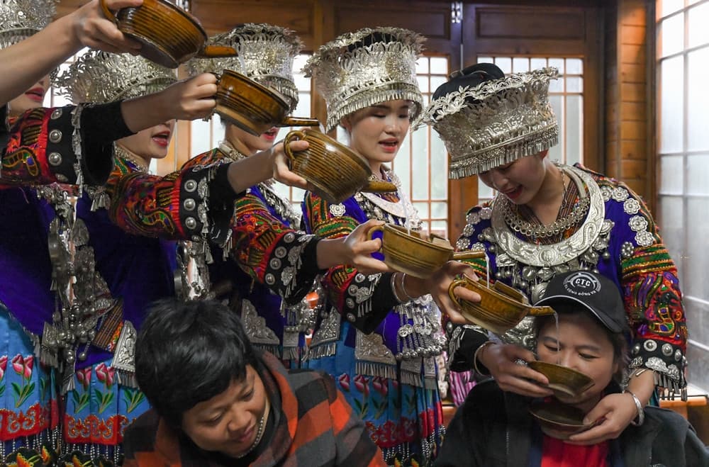 Tây Giang Thiên Hộ Miêu Trại, tour Quý Dương