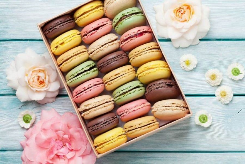 bánh macaron