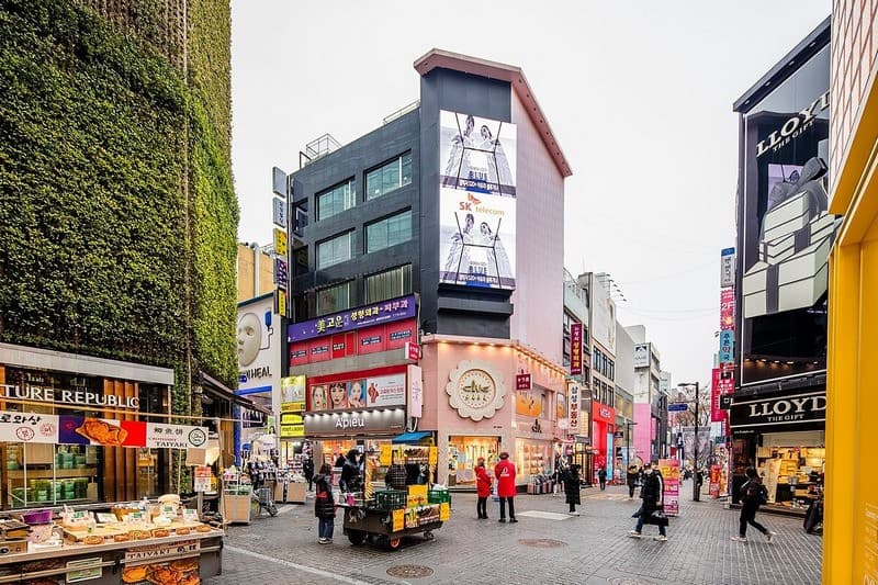 Khu phố Myeongdong