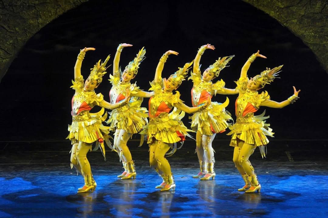 thưởng thức show kim diện vương triều