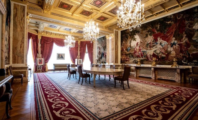 Đời sống hoàng gia ở Grand Ducal