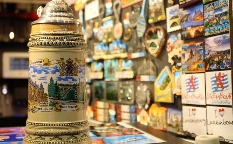 Qùa lưu niệm ở luxembourg