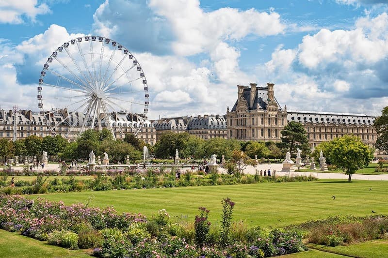 Vườn Tuileries gần quảng trường Concorde Pháp