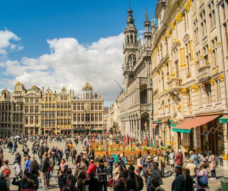 Grand Place Brussels: Diễm lệ của lịch sử và văn hóa Bỉ