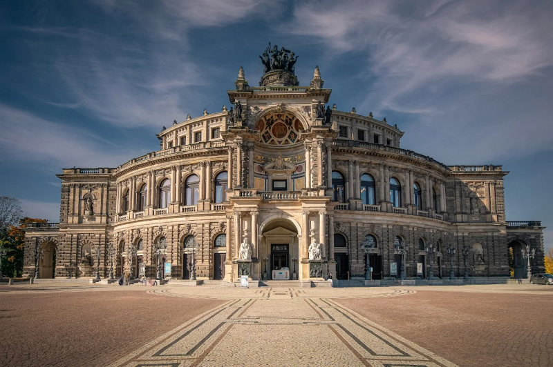 nhà hát semperoper