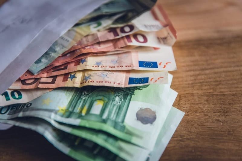 Bỉ dùng tiền Euro