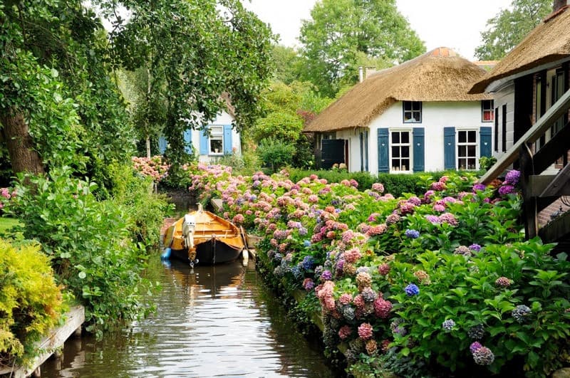 Du lịch Giethoorn Hà Lan mùa xuân