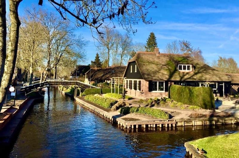 Mùa hè ở Giethoorn Hà Lan