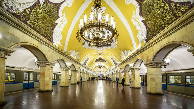 tàu điện ngầm Moscow