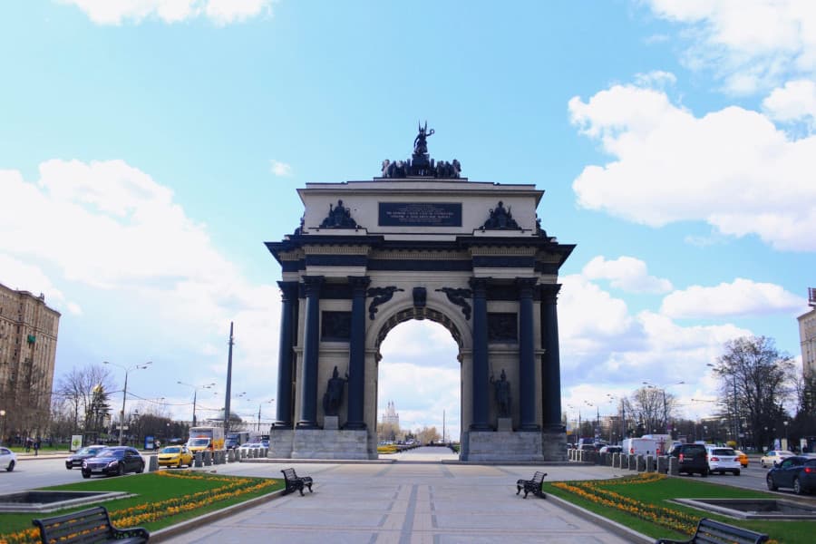 Cổng Khải Hoàn Môn