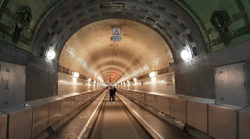 Đường hầm Alter Elbtunnel