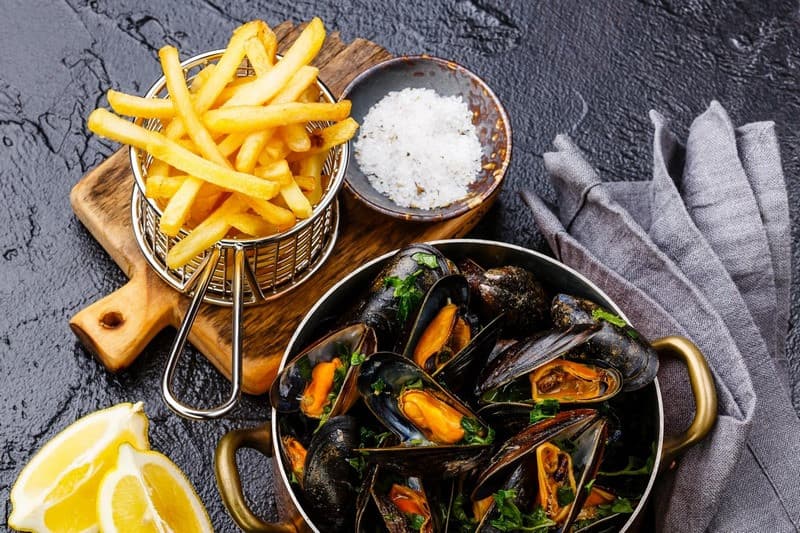 Moules frites thành phố Bruges