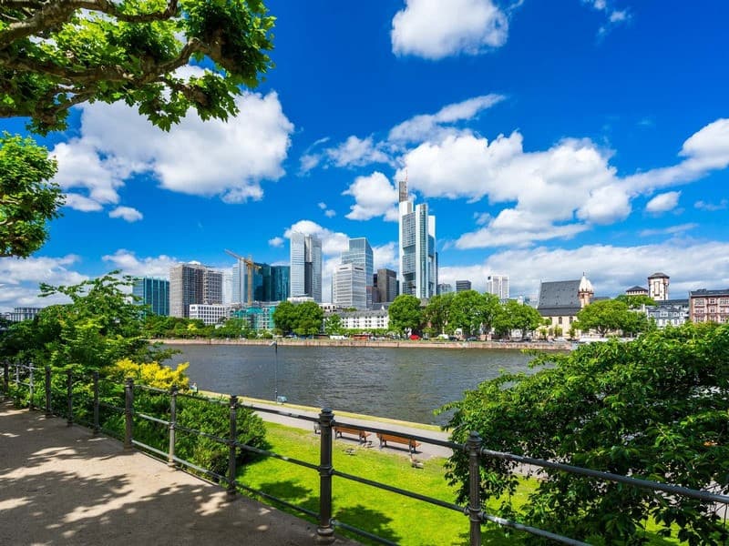 Du lịch Frankfurt Đức mùa xuân