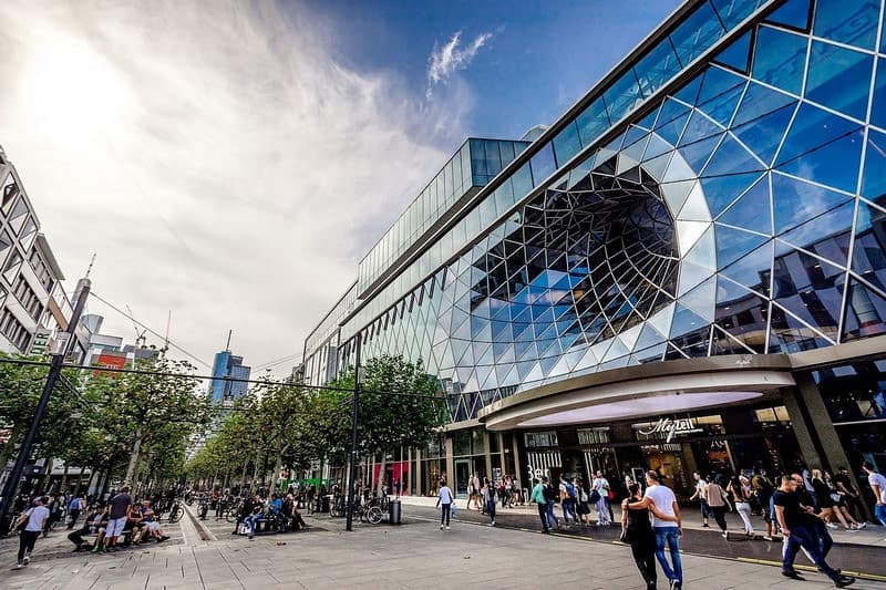 Khu mua sắm phố Zeil Frankfurt Đức