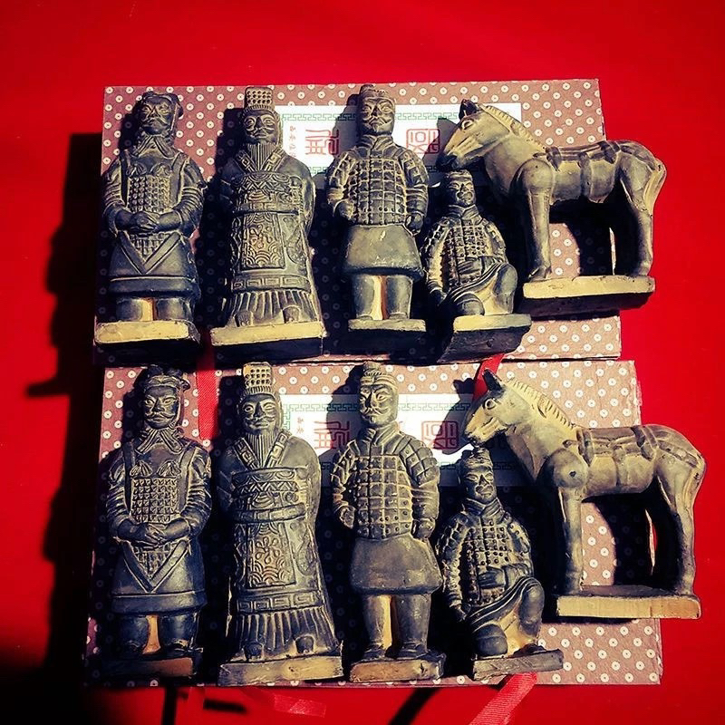 tượng đội quân đất nung