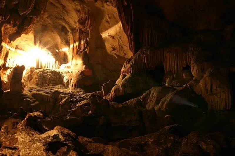 Hang Chiều Bản Lác Mai Châu 