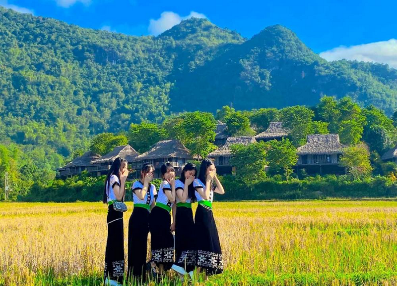 du lịch bản lác