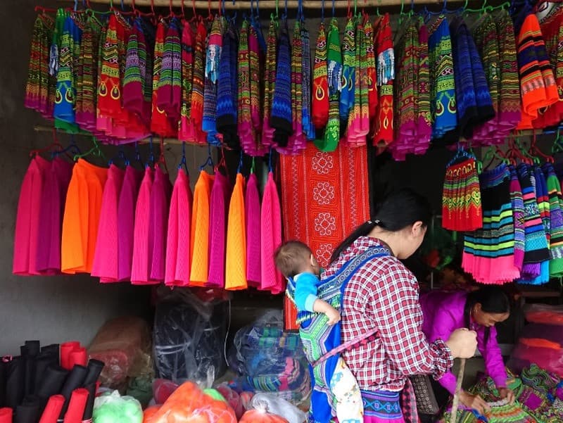 chợ Hang Kia Pà Cò Mai Châu