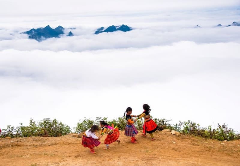 bản tà xùa