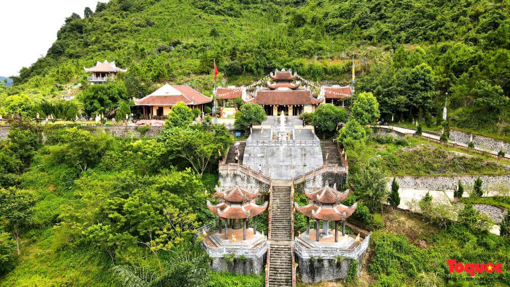 Chùa phật tích Trúc Lâm