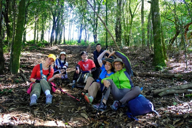 trekking rừng rêu tà xùa tuyến háng đồng