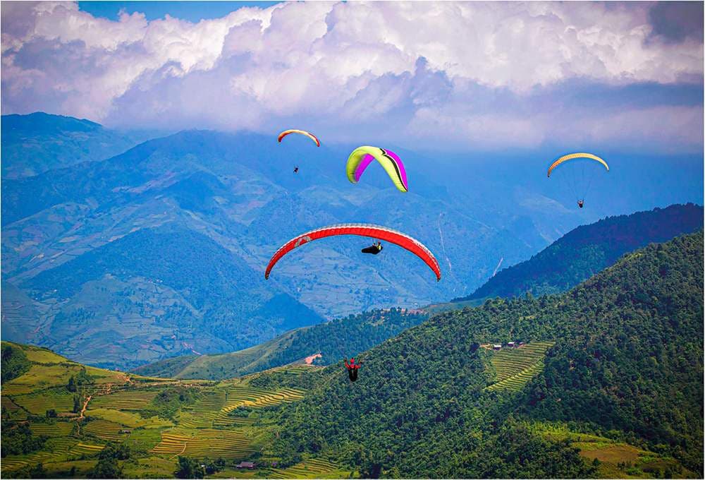 nhảy dù ở xã la pán tấn