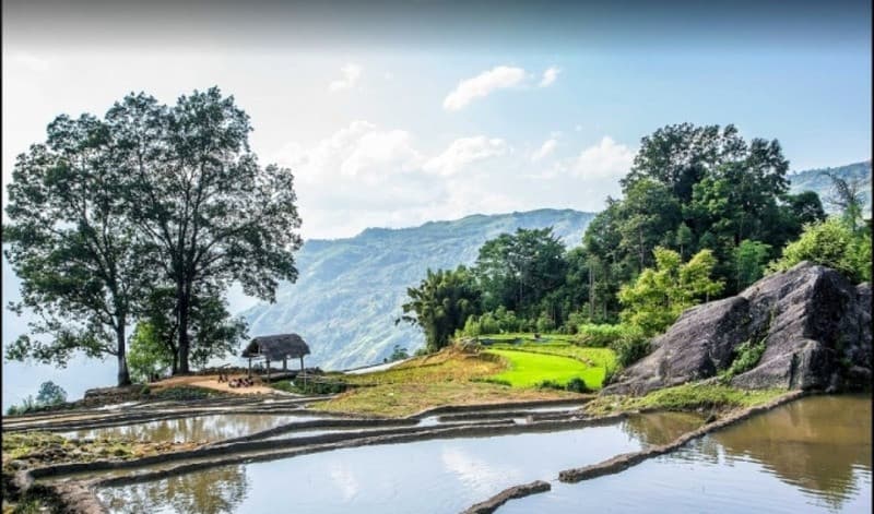 choản thèn y tý mùa nước đổ