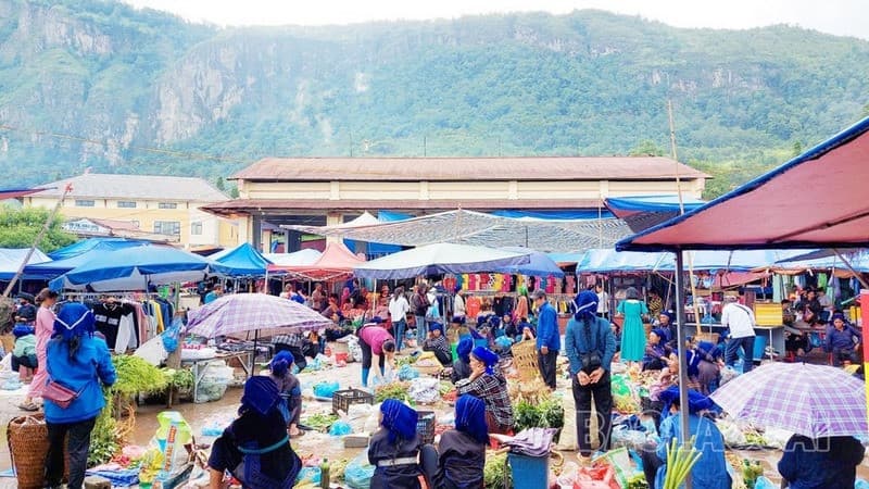 Chợ Y Tý