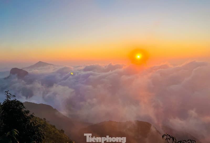 Thời điểm săn mây Y Tý