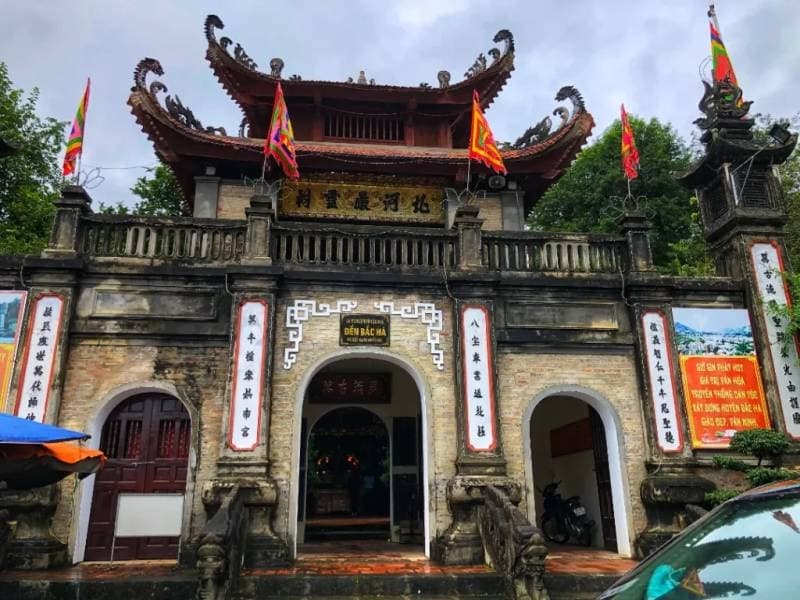 đền bắc hà