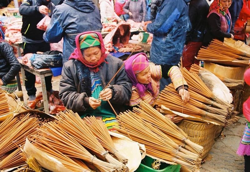 chợ phiên bắc hà