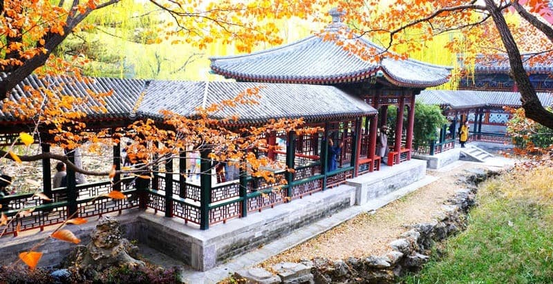 Dạo chơi trên Trường Lang huyền thoại