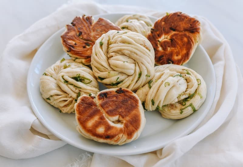 Bánh cuộn hoa