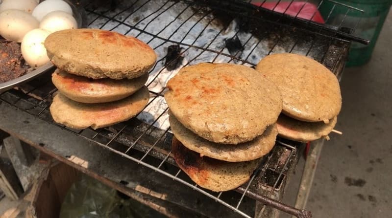 bánh tam giác mạch