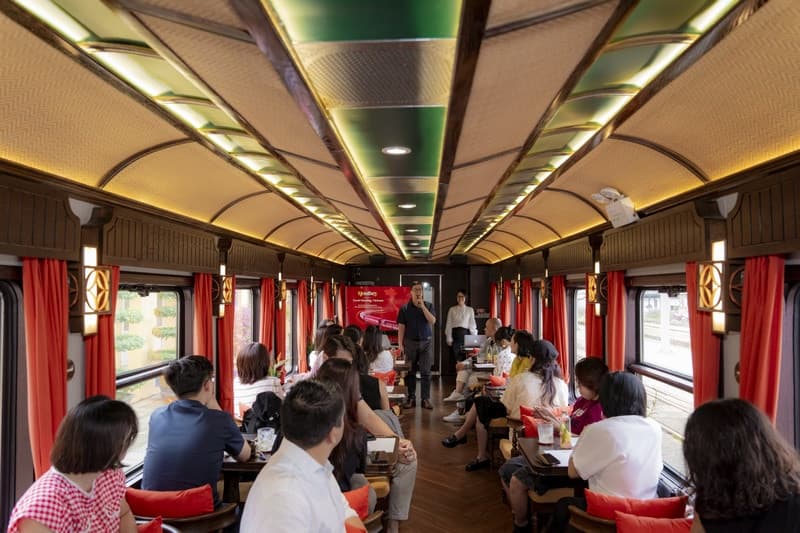 Tàu hạng sang Sjourney, famtrip SJourney