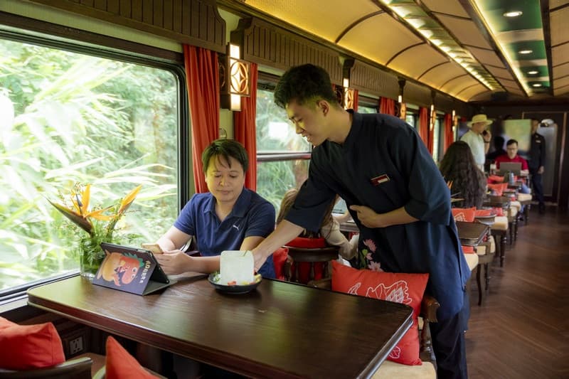 Tàu hạng sang Sjourney, famtrip SJourney