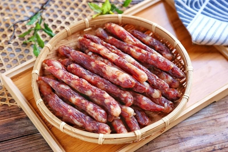 lạp xưởng cao bằng