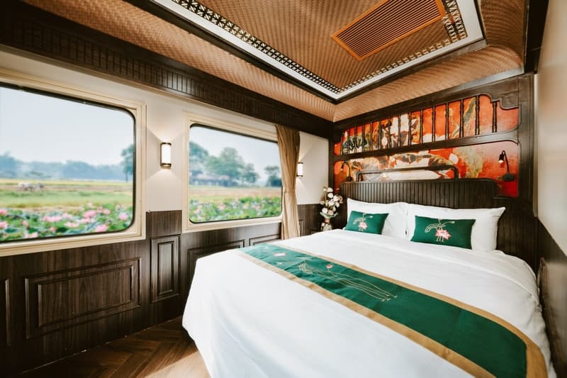 giá tour tàu hoả 5 sao sjourney