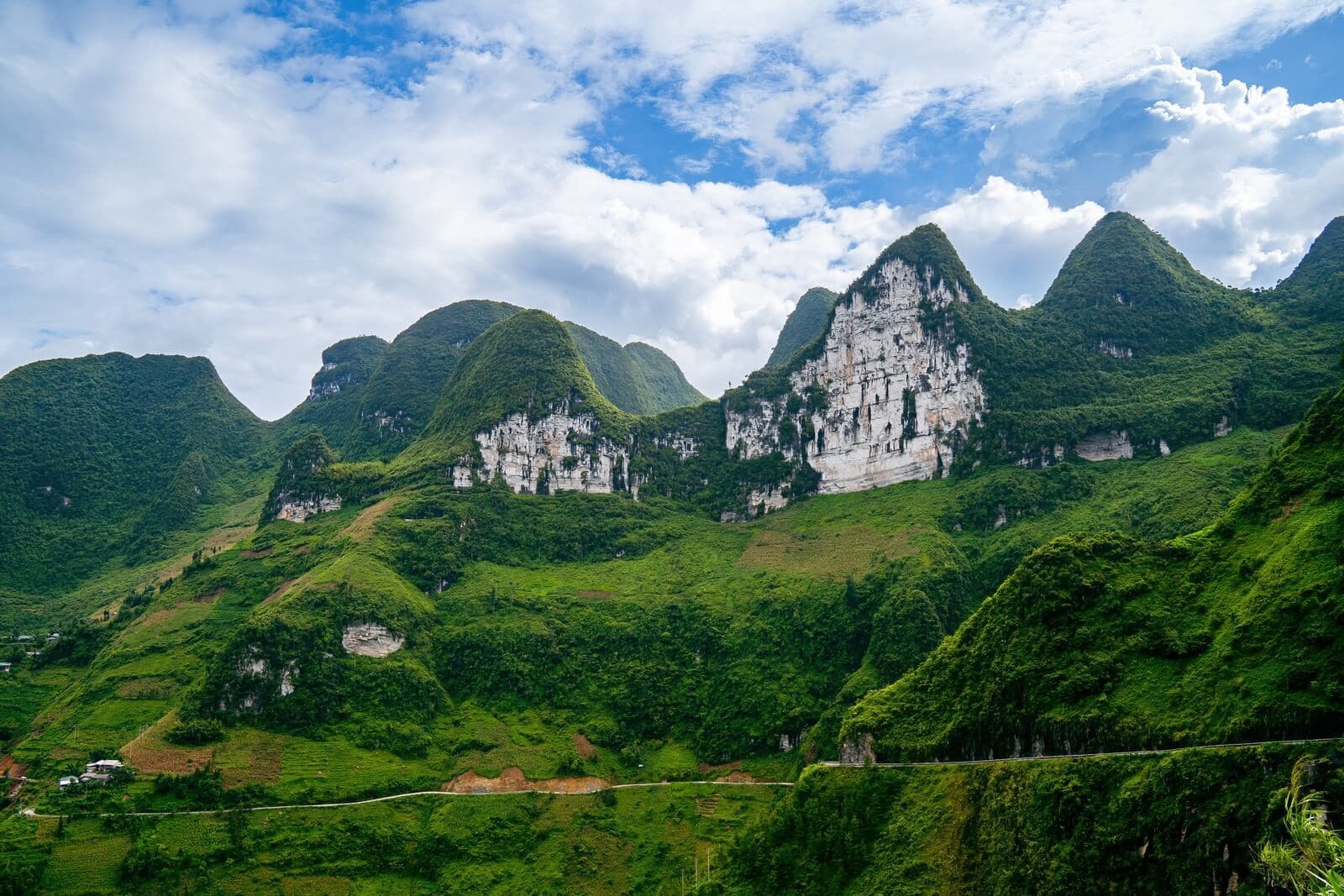 đi Mã Pì Lèng Hà Giang