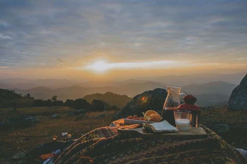 cắm trại tại suôi thầu