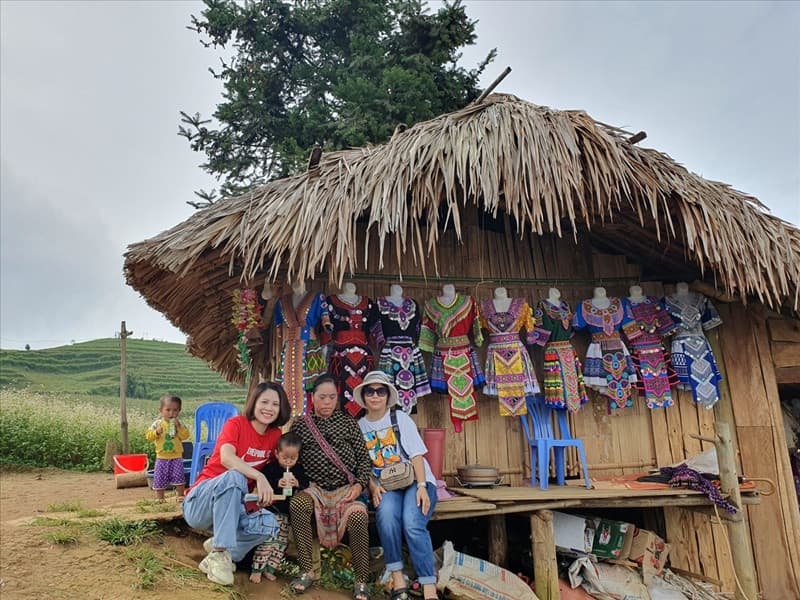 văn hóa bản địa