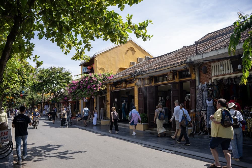 Tour tàu hỏa 5 sao khám phá Hội An