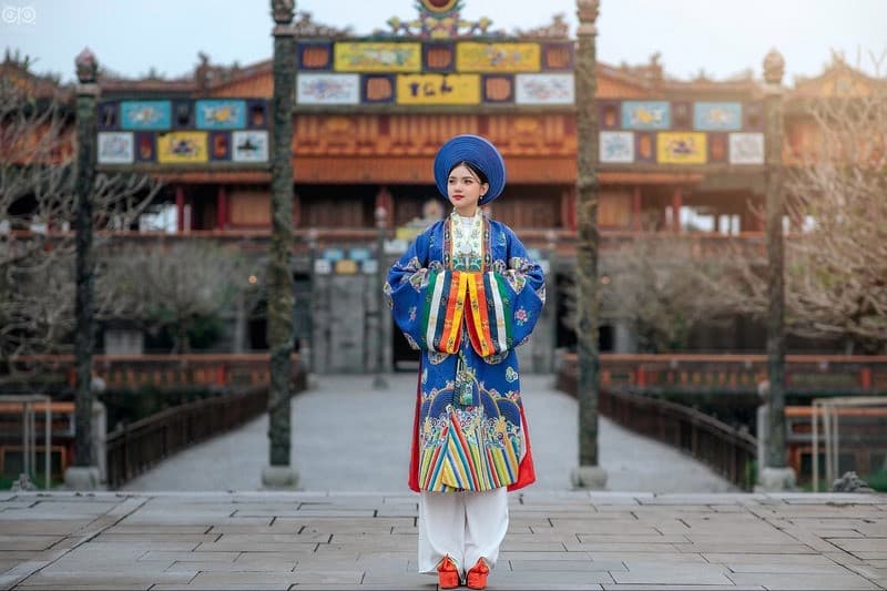 chụp ảnh đại nội huế
