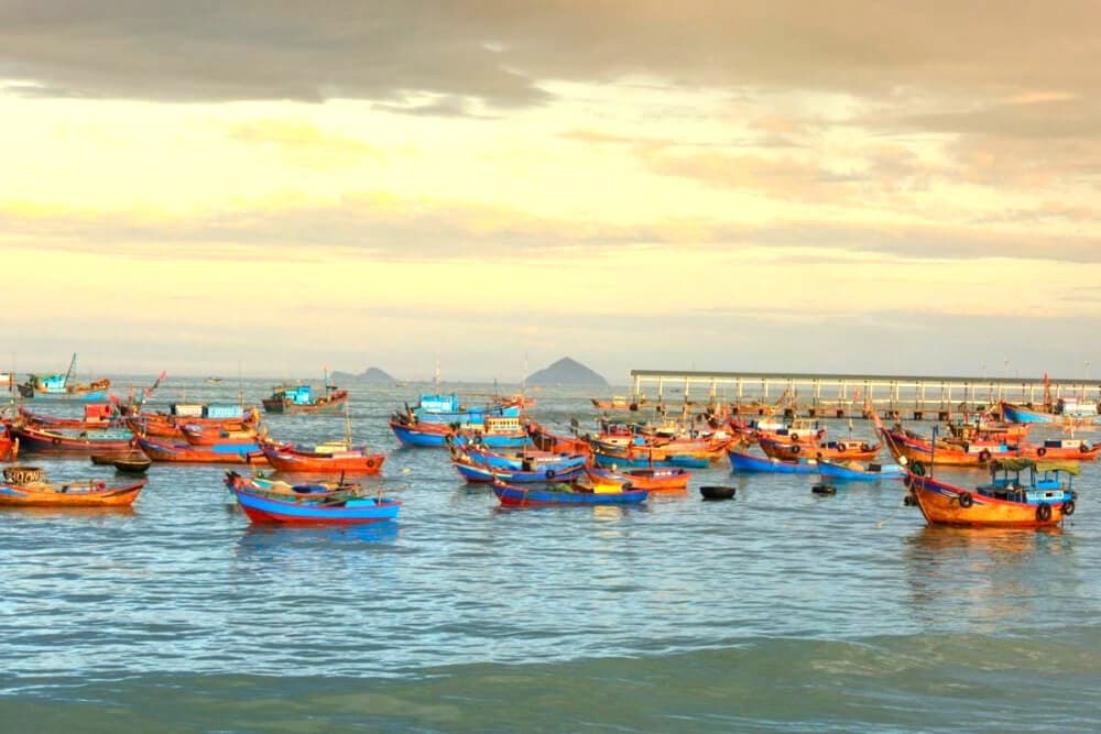 làng chài Hòn Miễu truyền thống