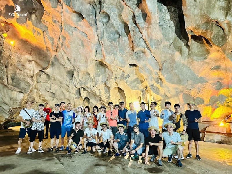 Hang Sửng Sốt, Hạ Long tháng 10