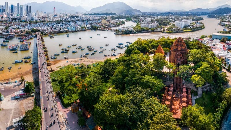 thời tiết nha trang tháng 10