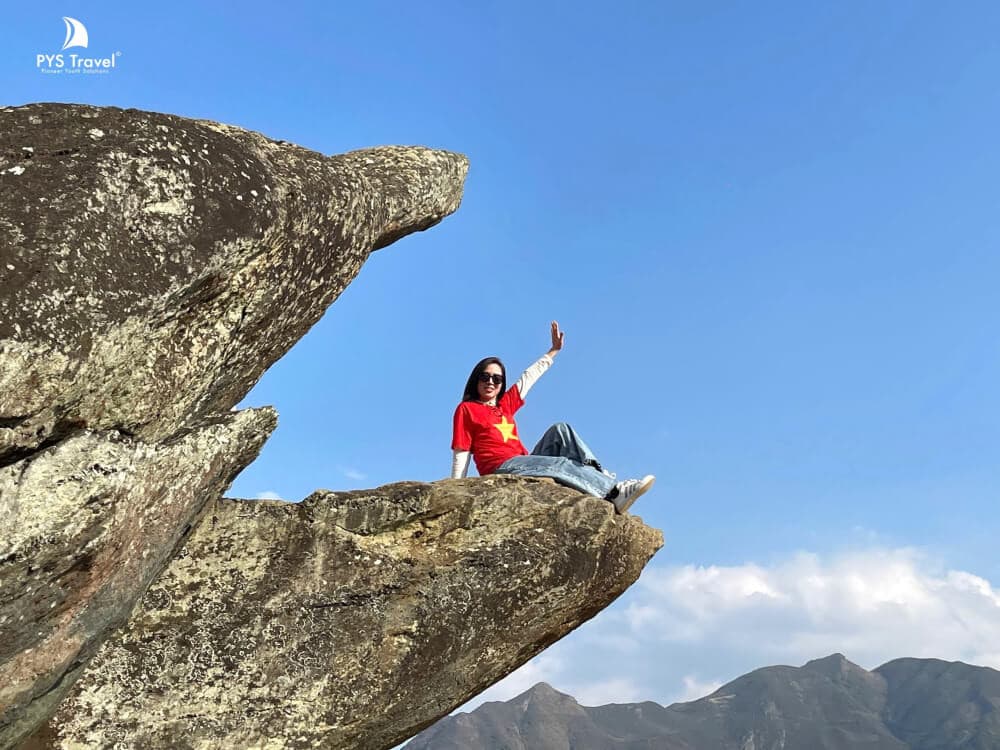 mỏm cá heo tà xùa